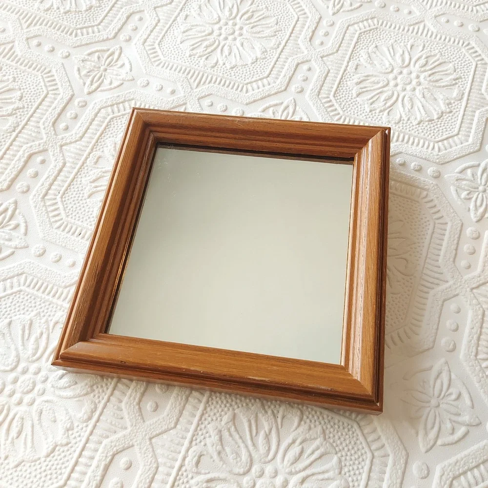 Home Interiors & Gifts Vintage Square Wood Frame Wall Mirror 6x6 Honey Oak USA